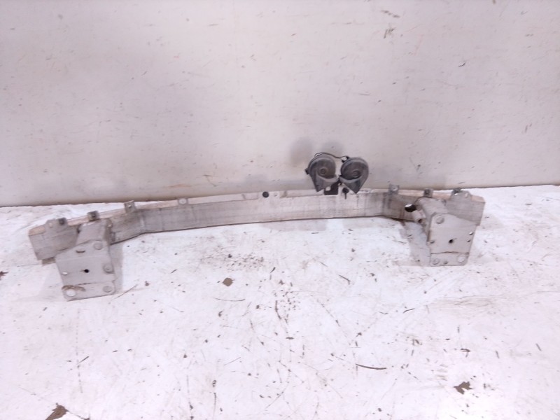 Recambio de refuerzo paragolpes delantero para renault scénic iii (jz0/1_) 1.5 dci referencia OEM IAM   