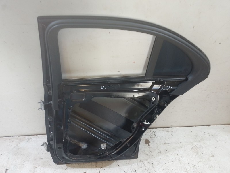 Recambio de puerta trasera derecha para mercedes-benz clase e (w213) e 220 d (213.004) referencia OEM IAM A2137320210  