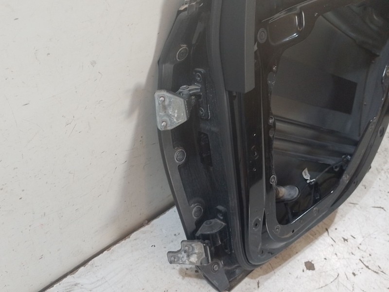 Recambio de puerta trasera derecha para mercedes-benz clase e (w213) e 220 d (213.004) referencia OEM IAM A2137320210  