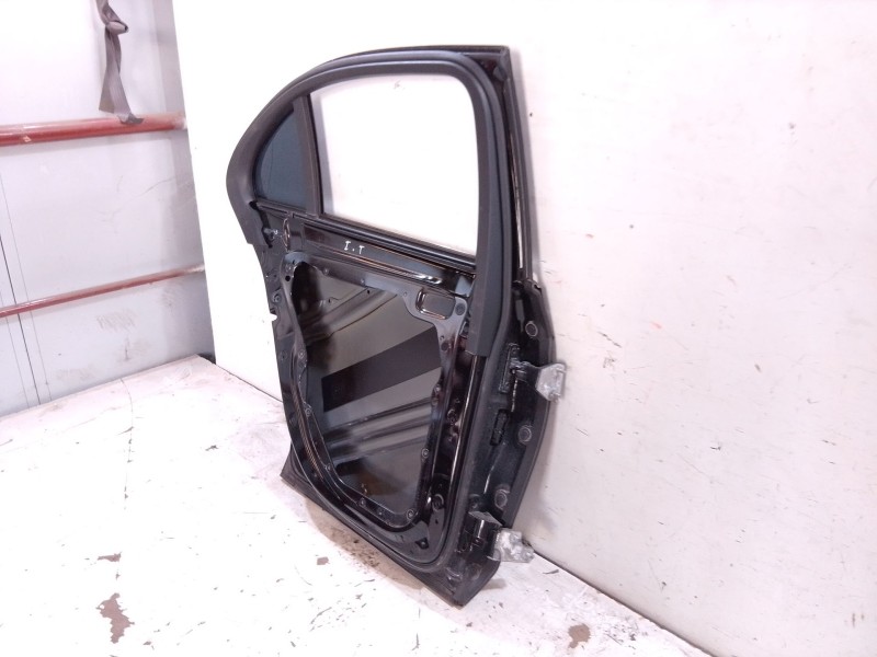 Recambio de puerta trasera izquierda para mercedes-benz clase e (w213) e 220 d (213.004) referencia OEM IAM   