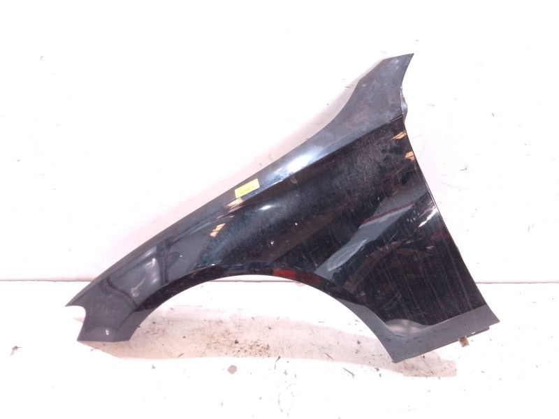 Recambio de aleta delantera izquierda para mercedes-benz clase e (w213) e 220 d (213.004) referencia OEM IAM   