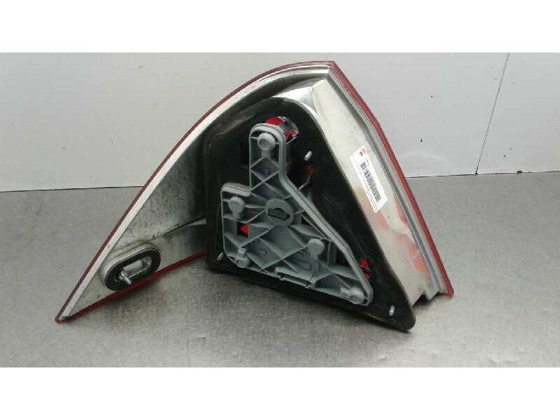 Recambio de piloto trasero derecho para mercedes-benz clase c (w203) berlina 220 cdi (la) (203.008) referencia OEM IAM 203820020