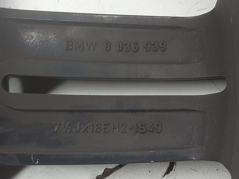 Recambio de llanta aluminio para bmw 1 (e87) 120 d referencia OEM IAM 8036939  
