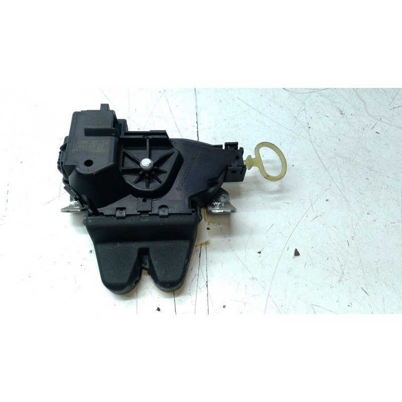 Recambio de cerradura maletero / porton para mercedes-benz clase e (w213) e 220 d (213.004) referencia OEM IAM A1177500085  
