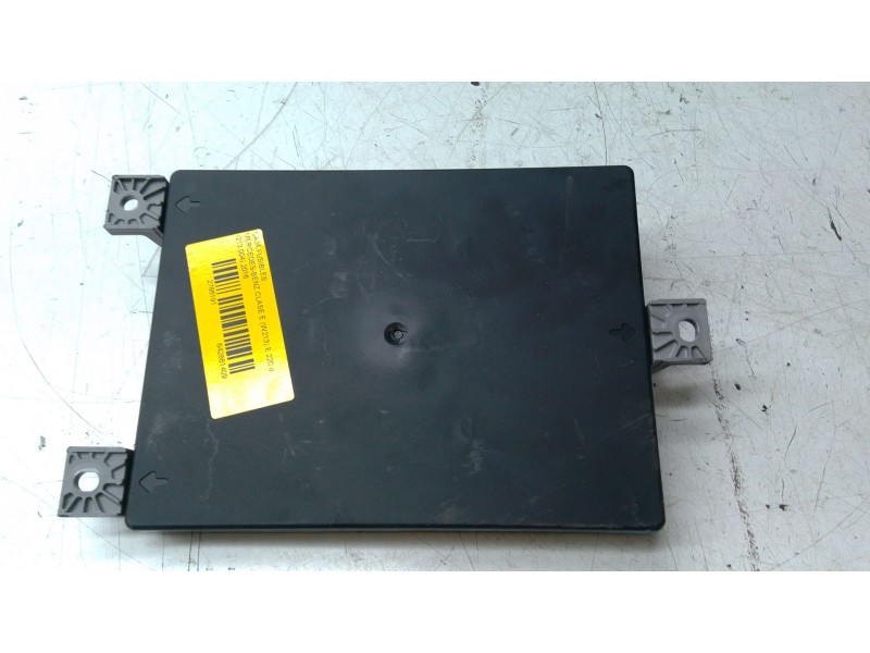 Recambio de caja fusibles para mercedes-benz clase e (w213) e 220 d (213.004) referencia OEM IAM A2139005522  