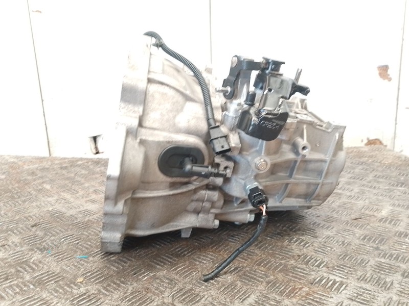 Recambio de caja cambios para hyundai i30 (pde, pd, pden) 1.6 crdi referencia OEM IAM 4311532351  