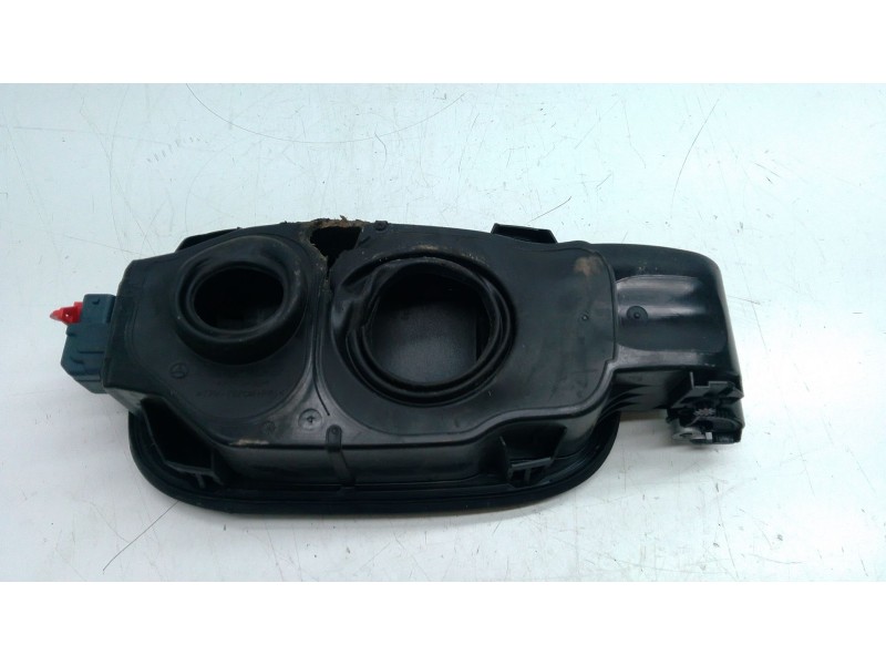 Recambio de tapa exterior combustible para mercedes-benz clase e (w213) e 220 d (213.004) referencia OEM IAM A2136303003  
