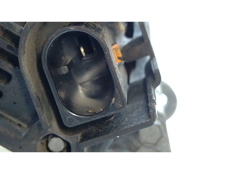 Recambio de alternador para seat toledo (kg3) 1.6 tdi referencia OEM IAM 03L903023J  