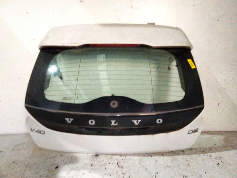 Recambio de porton trasero para volvo v40 cross country referencia OEM IAM 31457727  