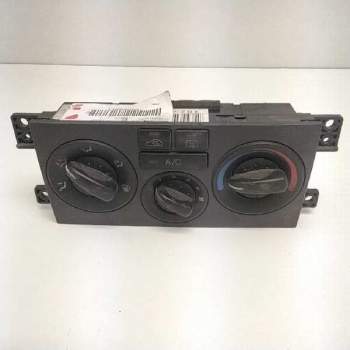 Recambio de mando calefaccion aire acondicionado para hyundai elantra referencia OEM IAM 972502DXXX  125538