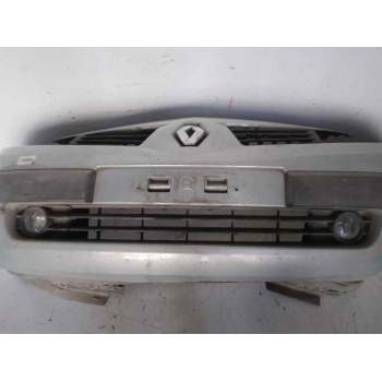 Recambio de paragolpes delantero para renault megane ii berlina 5p dynamique referencia OEM IAM 8200027779  