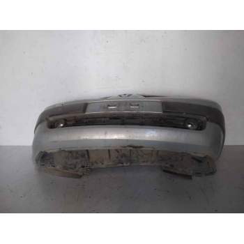 Recambio de paragolpes delantero para renault megane ii berlina 5p dynamique referencia OEM IAM 8200027779  