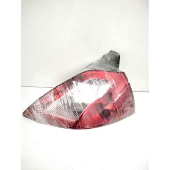 Recambio de piloto trasero derecho para renault megane ii berlina 5p dynamique referencia OEM IAM 8200073237 89398081 