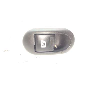 MANDO ELEVALUNAS DELANTERO DERECHO 96401469XT 