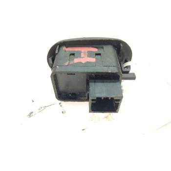 Recambio de mando elevalunas delantero izquierdo para citroën c3 i (fc_, fn_) 1.4 i referencia OEM IAM   