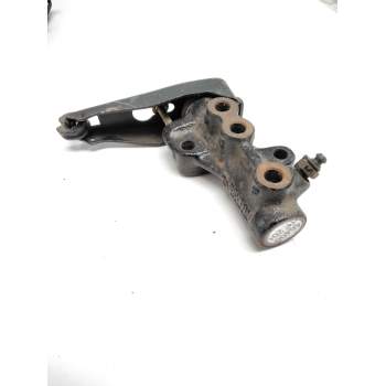 Recambio de repartidor de freno para nissan terrano ii (r20) 2.7 tdi 4wd referencia OEM IAM 464001F201  