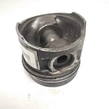 Recambio de piston para alfa romeo 155 2.5 turbodiesel referencia OEM IAM   126127