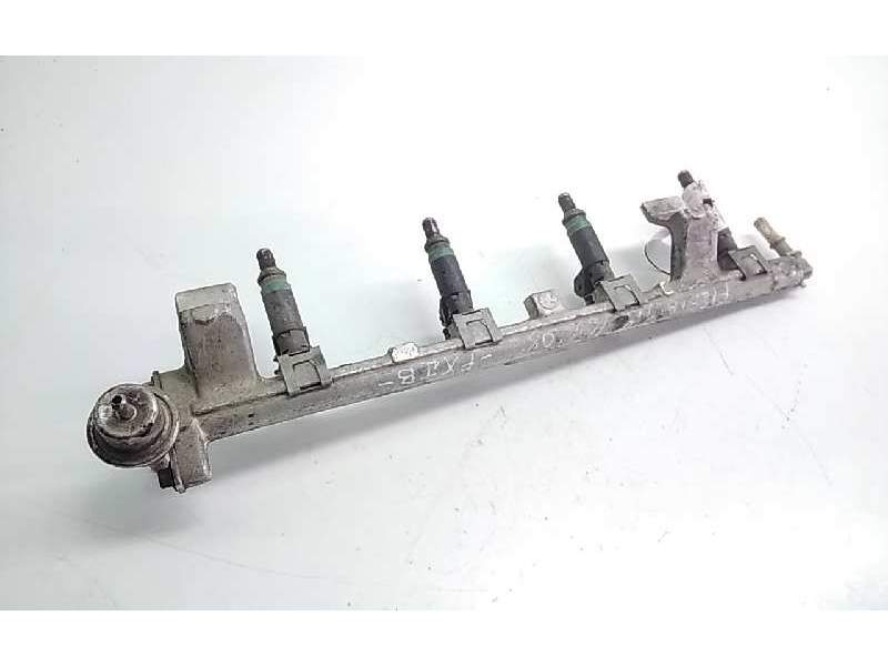 Recambio de rampa inyectora para ford fiesta berlina (dx) referencia OEM IAM   126143