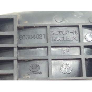Recambio de maneta interior delantera derecha para daewoo lanos (klat) 1.3 referencia OEM IAM 96304021  