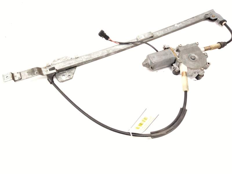 Recambio de elevalunas delantero izquierdo para volkswagen t4 bus (mod. 1991) caravelle referencia OEM IAM 701837501B  