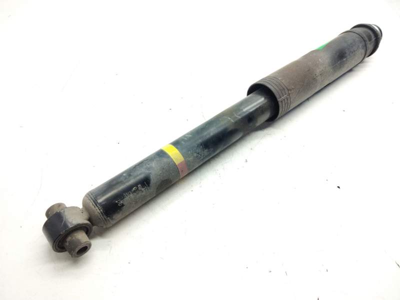 Recambio de amortiguador trasero izquierdo para toyota auris referencia OEM IAM 4853002E70  