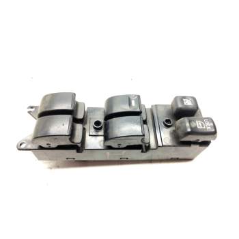MANDO ELEVALUNAS DELANTERO DERECHO 8608A060 