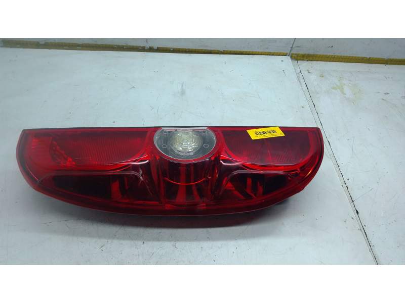 Recambio de piloto trasero izquierdo para fiat doblo cargo (263_) 1.6 d multijet referencia OEM IAM 00518106740  