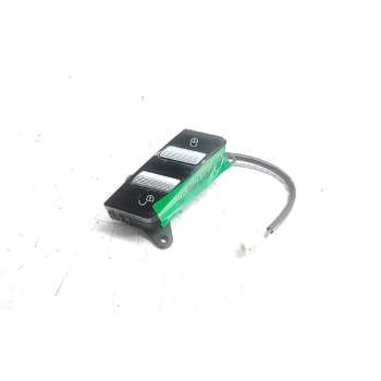 MANDO BLOQUEO DE PUERTA A2218213151 