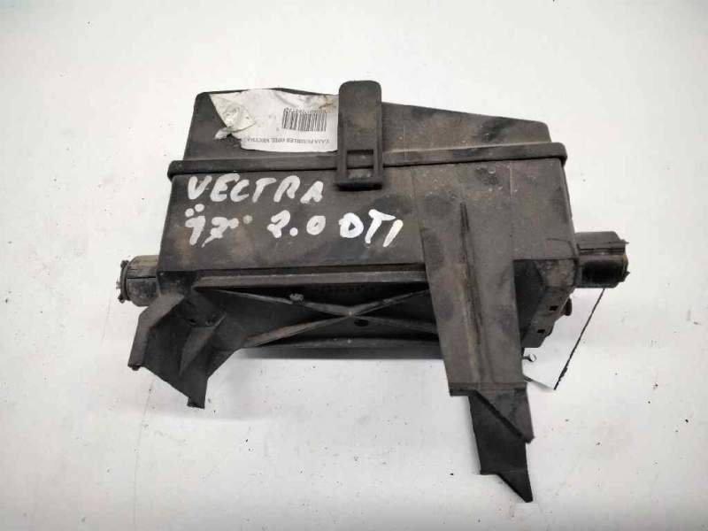 Recambio de caja fusibles para opel vectra b berlina 2.0 dti referencia OEM IAM 90506007  126257