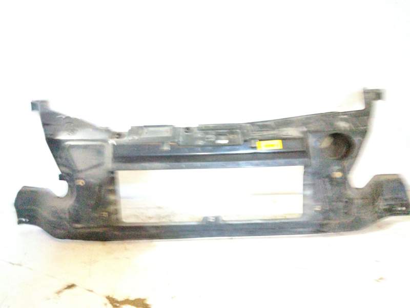 Recambio de panel frontal para iveco daily v furgoneta 29s13, 29l13, 35c13, 35s13, 40c13, 40s13 referencia OEM IAM 5801338103  