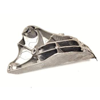 SOPORTE MOTOR IZQUIERDO INFERIOR 6790021 