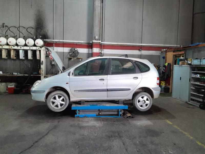 renault scénic i monospace (ja0/1_, fa0_) del año 2002