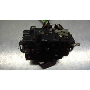Recambio de cerradura puerta trasera derecha para audi a4 berlina (8e) referencia OEM IAM   