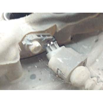 Recambio de mangueta delantera derecha para volkswagen golf vi (5k1) 1.6 tdi referencia OEM IAM   
