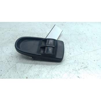 MANDO ELEVALUNAS DELANTERO IZQUIERDO 5801304490 