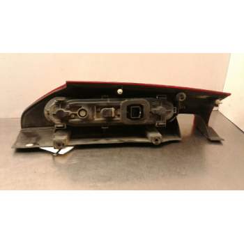 Recambio de piloto trasero derecho para renault kangoo profesional referencia OEM IAM 89072580 06083 