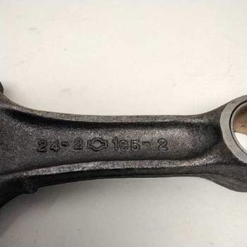 Recambio de biela para nissan vanette (c 220) referencia OEM IAM 2421C52  13001