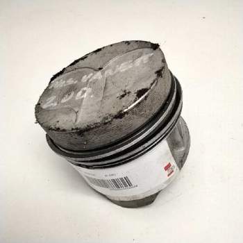 Recambio de piston para nissan vanette (c 220) referencia OEM IAM   13069