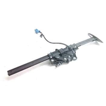 MOTOR CINTURON DELANTERO IZQUIERDO A2058600182 