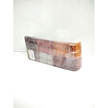 Recambio de piloto trasero derecho para » otros... premium 370 26 g 6x2 referencia OEM IAM SWF 395772  13402