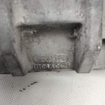 Recambio de pinza freno delantera derecha para cadillac srx 3.6 v6 cat referencia OEM IAM 18044096  