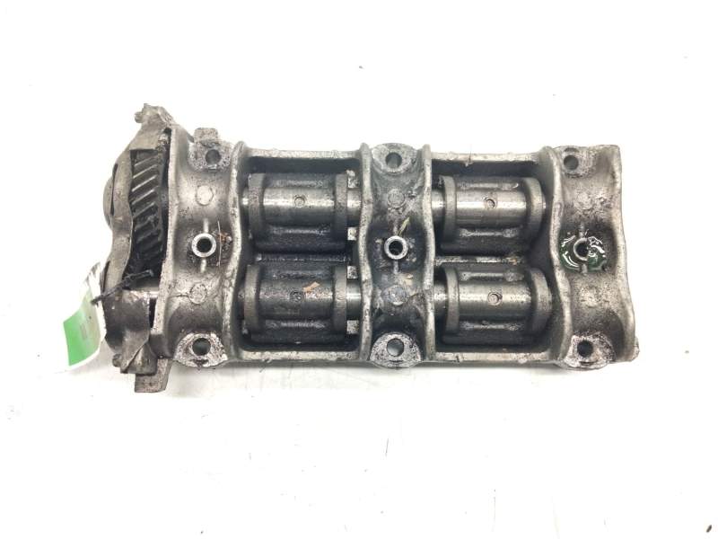 Recambio de bomba aceite para chrysler voyager (rg) 2.5 crd se referencia OEM IAM 12111012  