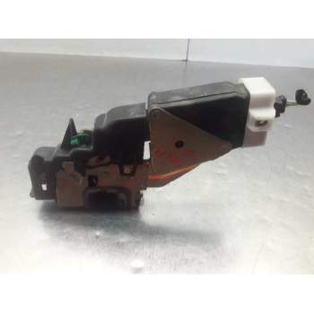 Recambio de cerradura puerta delantera izquierda para volvo s40 berlina td referencia OEM IAM 30850803  