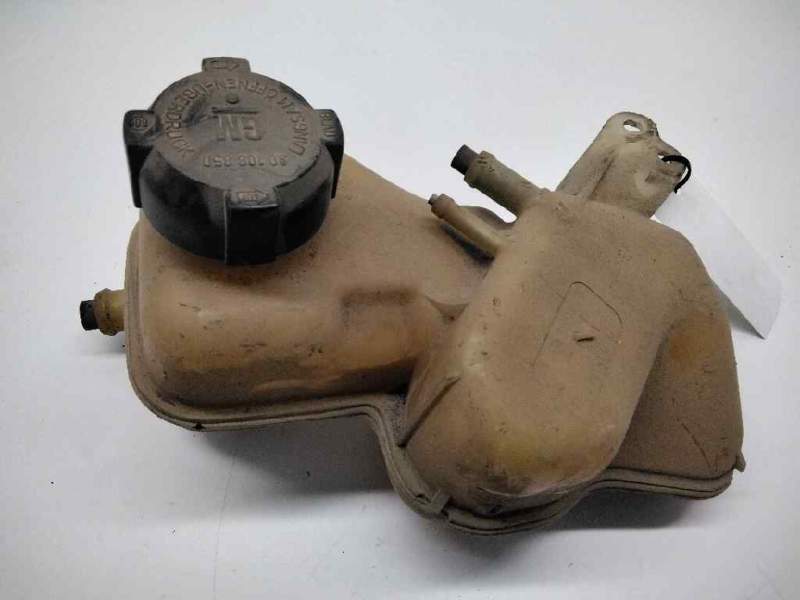 Recambio de deposito expansion para » otros... premium 370 26 g 6x2 referencia OEM IAM OPEL CALIBRA  13666