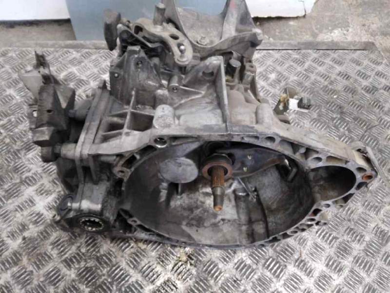 Recambio de caja cambios para peugeot 407 sw st sport referencia OEM IAM 9643921080  