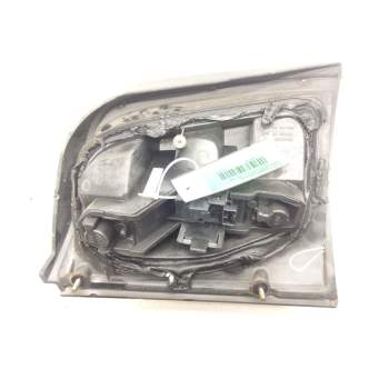 Recambio de piloto trasero derecho para nissan micra ii (k11) 1.0 i 16v referencia OEM IAM 236030020  