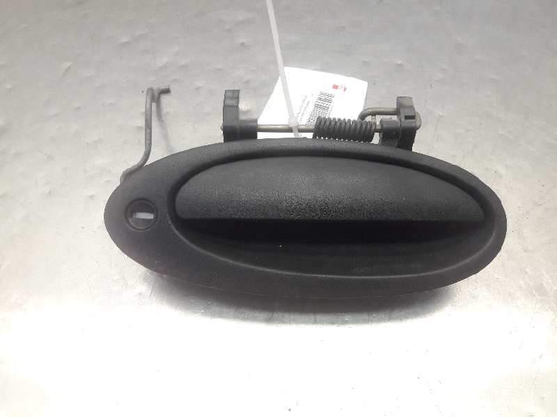 Recambio de maneta exterior delantera derecha para renault laguna (b56) 1.8 rn (b56b) referencia OEM IAM 7700821374  