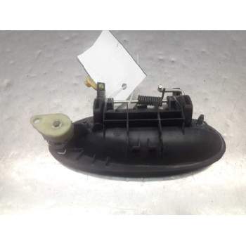 Recambio de maneta exterior delantera izquierda para renault laguna (b56) 1.8 rn (b56b) referencia OEM IAM 7700821373  
