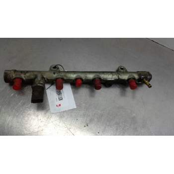 Recambio de rampa inyectora para renault scenic ii 1.9 dci diesel referencia OEM IAM 0445214065  