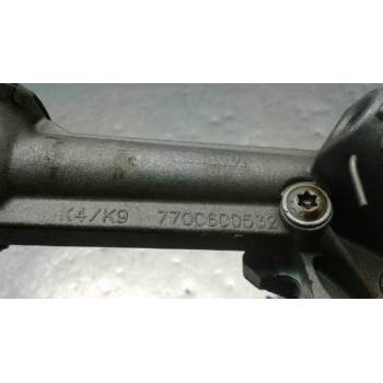 Recambio de bomba aceite para renault megane ii classic berlina 1.6 16v referencia OEM IAM 7700600532  